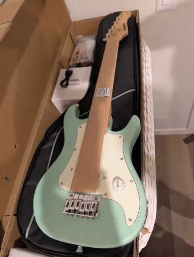 NEW - Donner 30" Kids Electric Guitar Beginner Kit, View more