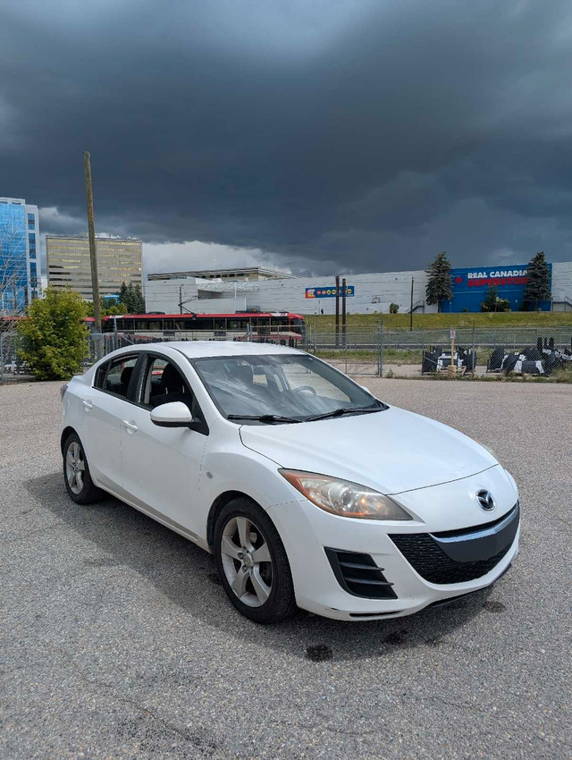 Mazda 3 - 2010 - automatic in Cars & Trucks in Calgary