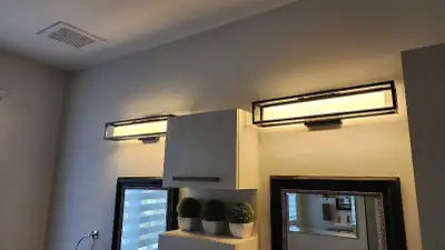 2 Luminaires Salle de bain, View more