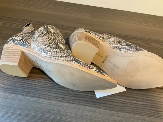 Chaussure bottillons gr 7 femme in Women's - Shoes in Laval / North Shore - Image 3