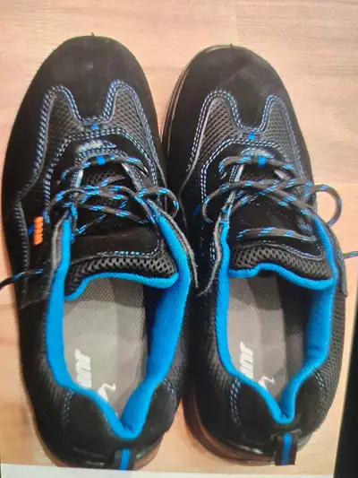 Junjue Safety Shoes, View more
