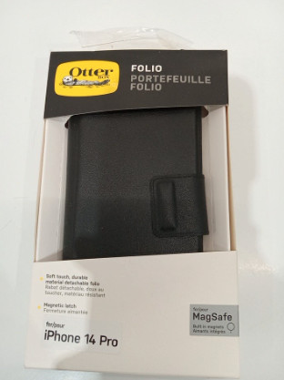 OtterBox Style Folio Wallet for MagSafe - iPhone 14 Pro - NEW in Cell Phones in Markham / York Region - Image 2