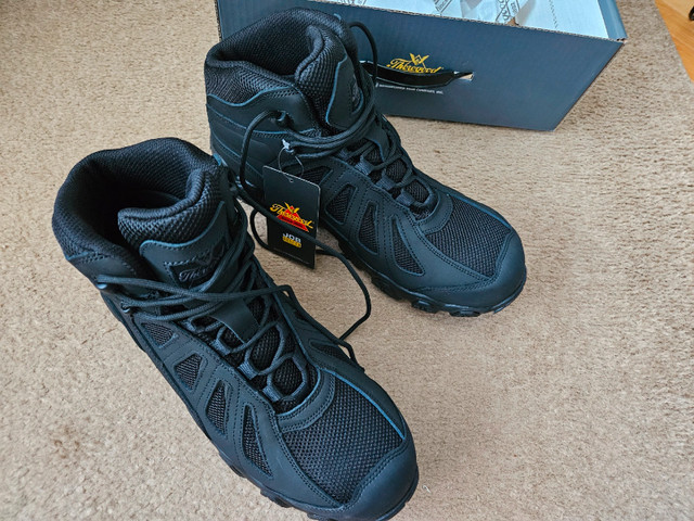 New Waterproof Hiking boot - Sz 11.5 - Thorogood Crosstrex in Men's Shoes in City of Toronto - Image 2