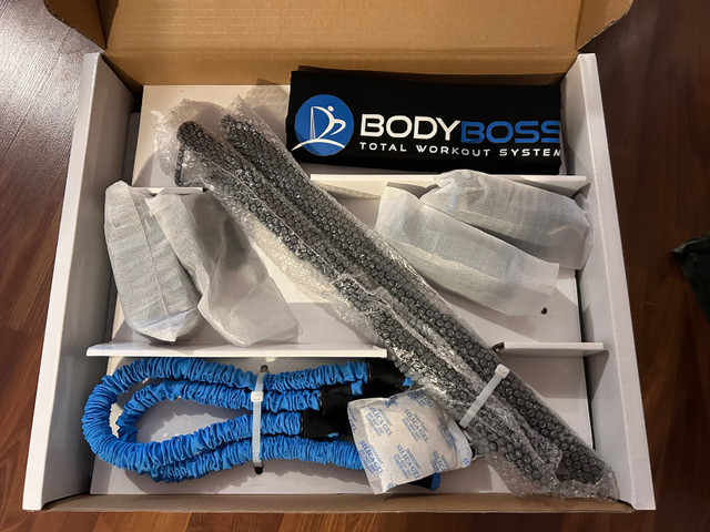 BodyBoss Home Gym 2.0 by 1loop - Full Portable Gym -BLUE in Exercise Equipment in Strathcona County - Image 4