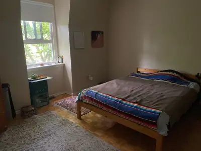 Full top floor in Davenport/Christie Pits, July 15/August 1