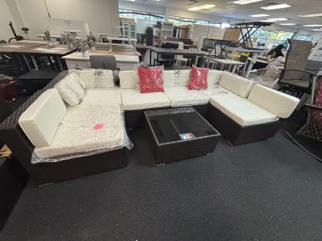 Clearance sale 7 PC Outdoor Patio Set Only  in Patio & Garden Furniture in Markham / York Region - Image 6