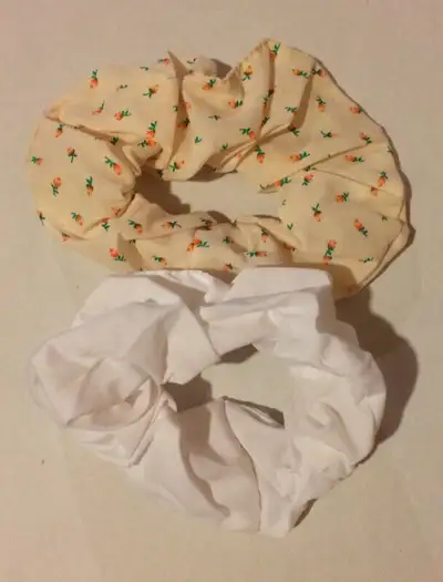 Scrunchies Hair Elastics Peaches and Cream Set For Sale - New, View more