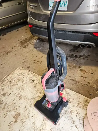 Vacuum for sell almost brand new