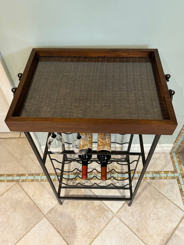 Iron and glass bar cart  in Hutches & Display Cabinets in Mississauga / Peel Region - Image 2