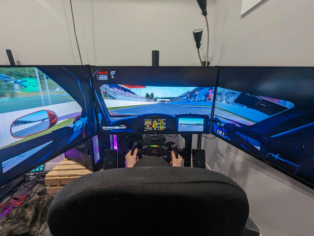 Thrilling Online Sim Racing Opportunity! in Activities & Groups in Edmonton