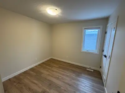 Looking for a female tenant!!!! Room for Rent – East End, Regina (Available from November 1st 2026)...