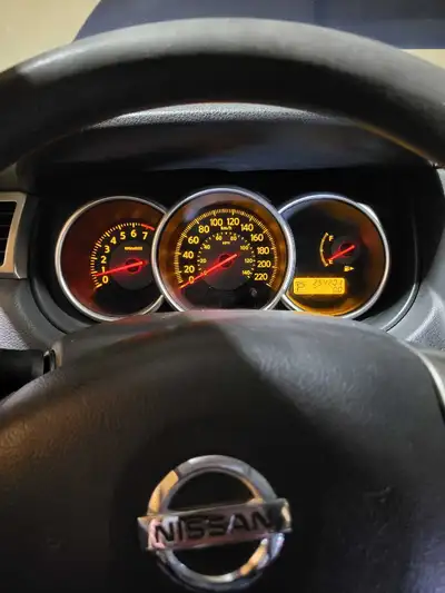 Not selling the car, looking to find someone who can do a quick safety and pass it for 200$ cash. Al...