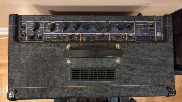 VOX Valvetronix,  AD60VT in Amps & Pedals in City of Toronto - Image 3