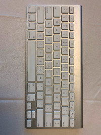 Apple Bluetooth keyboard A1314