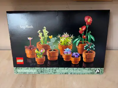 Lego Tiny Plants 10329, View more