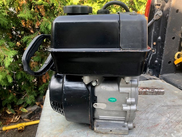 Multi-Purpose Gas Engine, 196cc, OHV, in Other in Markham / York Region - Image 3