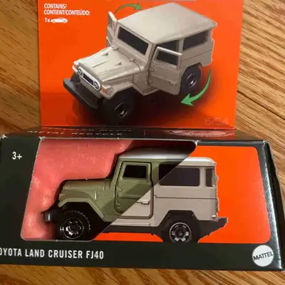 Matchbox Moving Parts TOYOTA LAND CRUISER FI40, View more