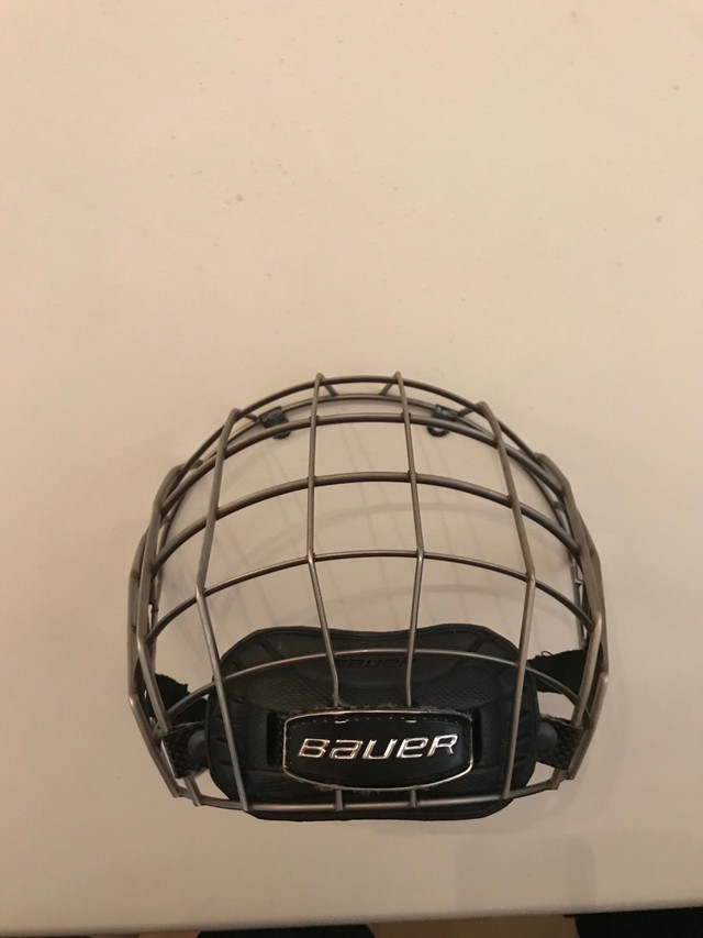 Hockey helmet full cage - Bauer - grille de casque de hockey  dans Hockey  à Ville de Montréal - Image 3
