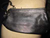 Coach Wristlet  Black Leather Clutch Wallet Iphone  Case    New
