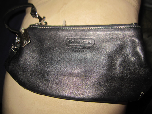 Coach Wristlet  Black Leather Clutch Wallet Iphone  Case    New in Cell Phones in City of Toronto