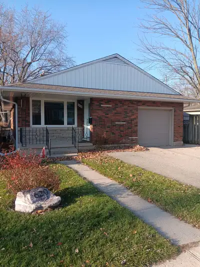 ✅ ✅ ✅ 3 BEDROOM, 3 BATHROOM HOUSE FOR RENT/RENTAL IN CAMBRIDGE. THIS IS THE ENTIRE HOUSE, INCLUDING...