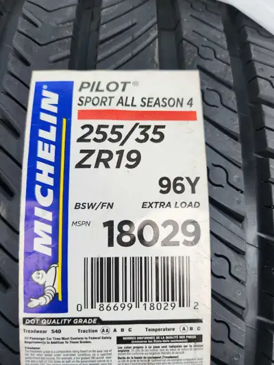 Je parle aussi français. I am selling a set of brand new Michelin Pilot Sport 4 All Season tires, pe...