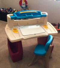 Kids Art Master Activity Desk and Chair