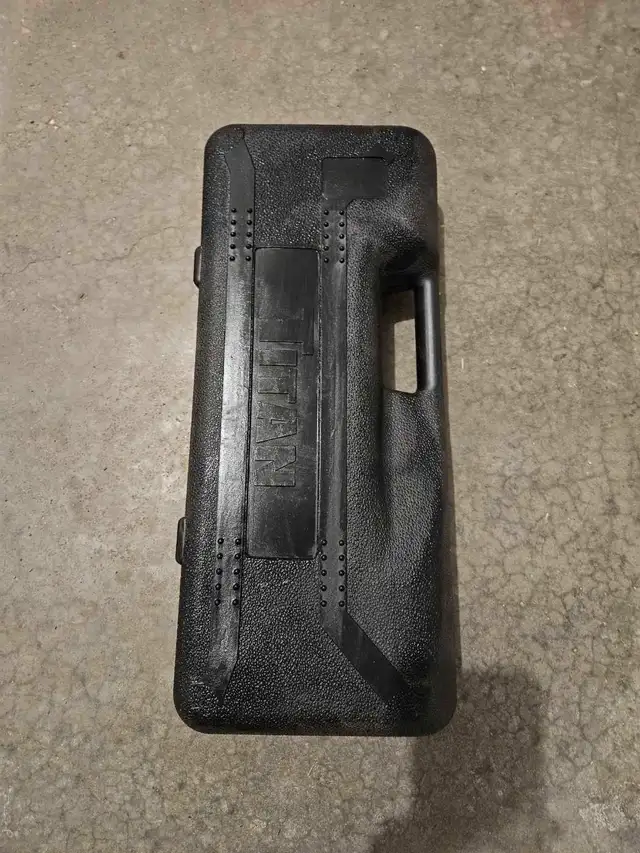 Titan 11981 High Capacity 7.5-Ton Hydraulic Cable Crimper628643615086091223