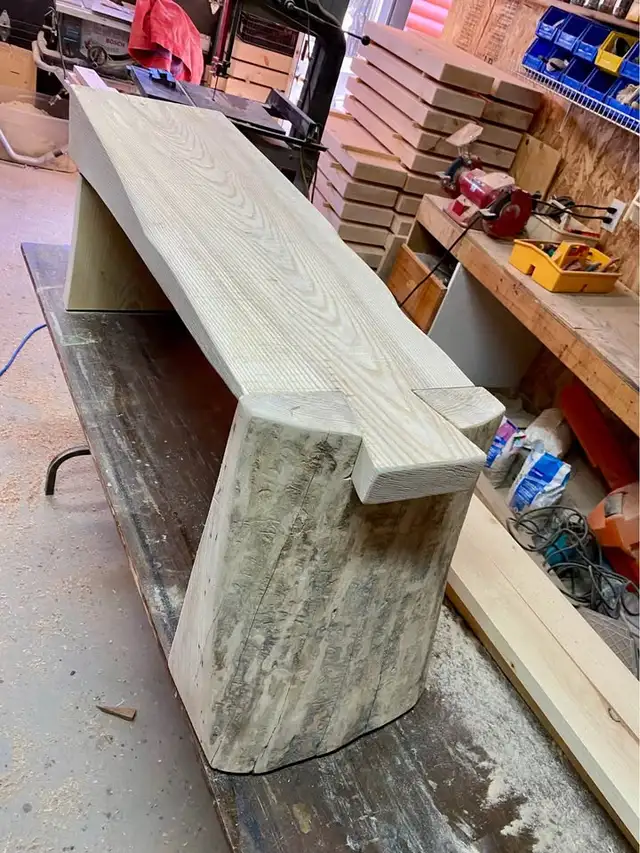 Banc Déco bois frêne fait avec chainsaw par artisant in Other in Laurentides - Image 3