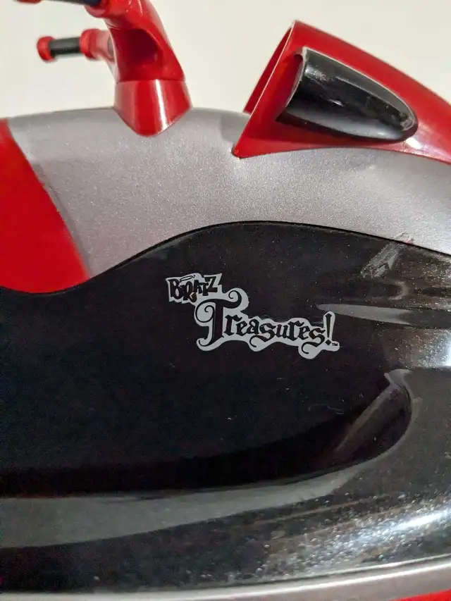 Bratz Treasures Scorchin Sea Scooter Jetski Sea doo in Toys & Games in Charlottetown - Image 11