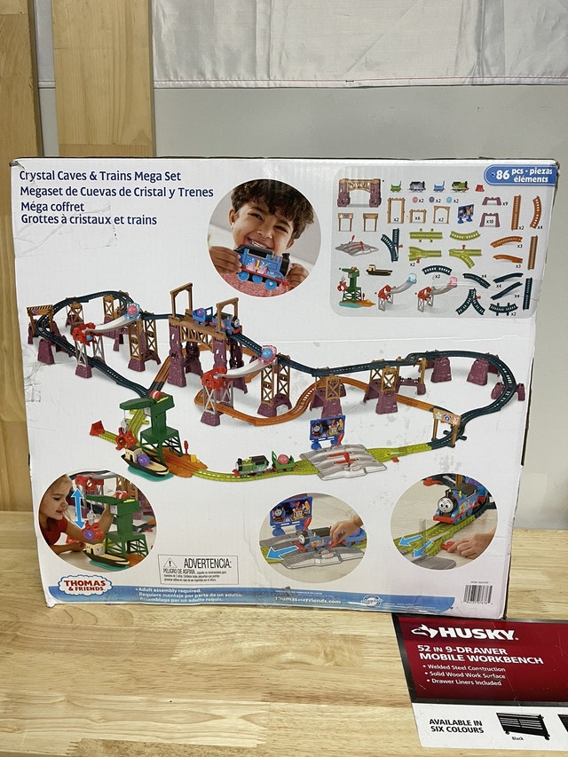 Fisher Price Thomas & Friends Crystal Caves & Train Set Toys & Games Kitchener / Waterloo