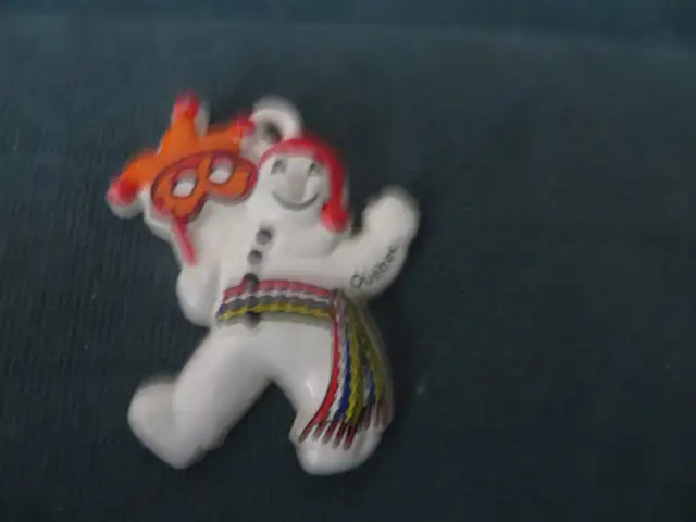 Bonhomme Carnaval (Québec) in Hobbies & Crafts in Québec City - Image 11