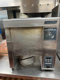 Roundup VCT-2000 Bun Toaster