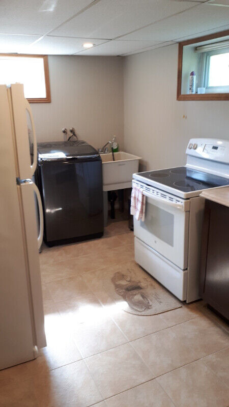 LARGE 1 BDRM APT. in Long Term Rentals in St. Catharines - Image 4