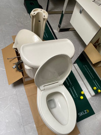 American  Standard Toilet/Sink/Faucet Combo