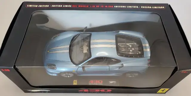 1:18 Hot Wheels Elite 2007 Ferrari 430 Scuderia Light Blue