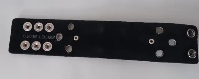 SKULL BLACK/SILVER LEATHER SNAP BRACELET NEW in Jewellery & Watches in Belleville - Image 3