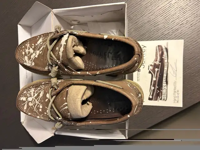 SPERRY TOP-SIDER BROWN WHITE PAINT FOR MEN US8.5 FOR JEFFREY NYC in Men's Shoes in City of Toronto - Image 3