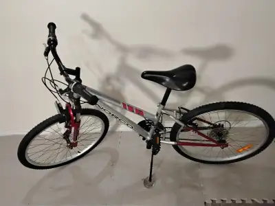 Young Lady’s 18 speed Norco Diva 24” front shock Mountain Bike, View more