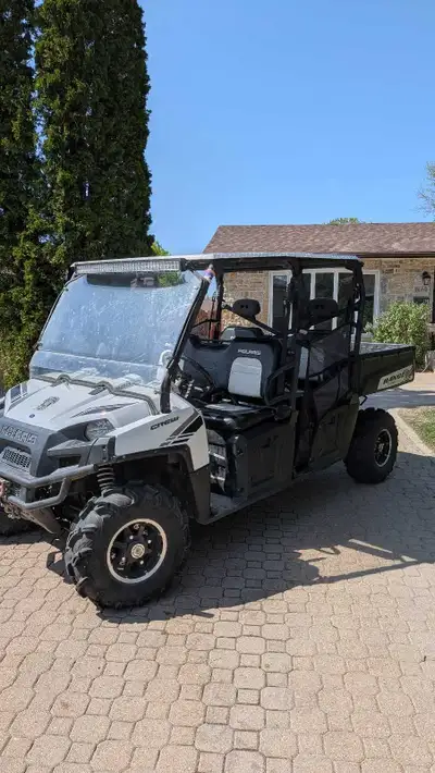 2012 Polaris Ranger Crew 800, 9265kms, Maxxis Zilla tires have around 1500kms on them, new front dif...