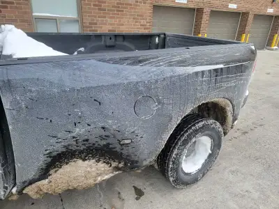 Selling bed, rear bumper with sensors, tail gate with camera, tail lights. Features soft 1ft diamete...