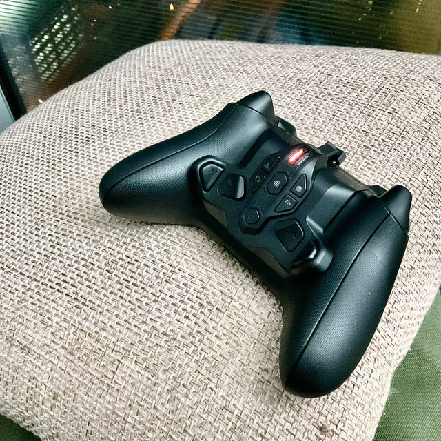 ArmorX Pro Wireless Strike Pack with Gyro for Xbox Controller X Xbox