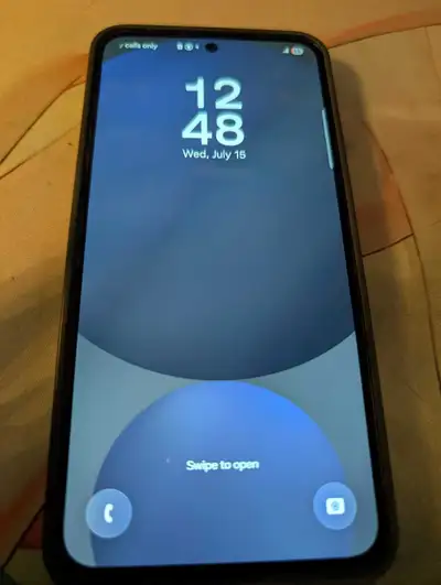 Samsung Galaxy S24 FE 128GB - 10/10, View more