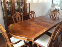 Dining Room Table with Matching Hutch and 6 Chairs