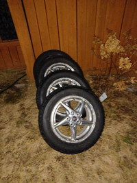 Set of four Chrome rims off a 2004 Pontiac Grand Prix.