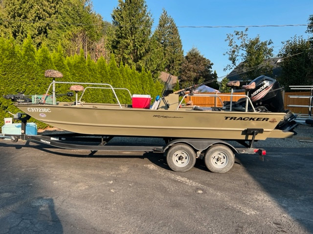2017 Tracker Grizzly 2072 CC - Ready for Adventure! in Powerboats & Motorboats in Chilliwack
