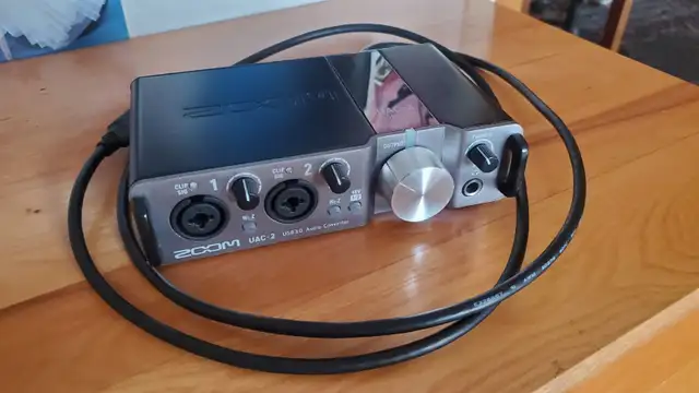 Zoom Audio Interface in Pro Audio & Recording Equipment in City of Toronto - Image 2