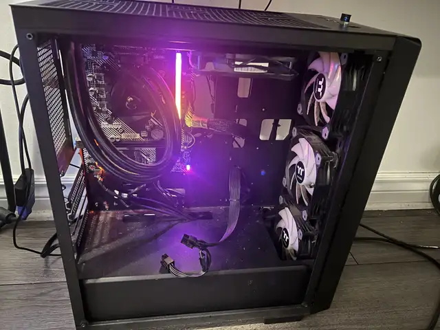 Setup gaming complet in Desktop Computers in Laval / North Shore - Image 2