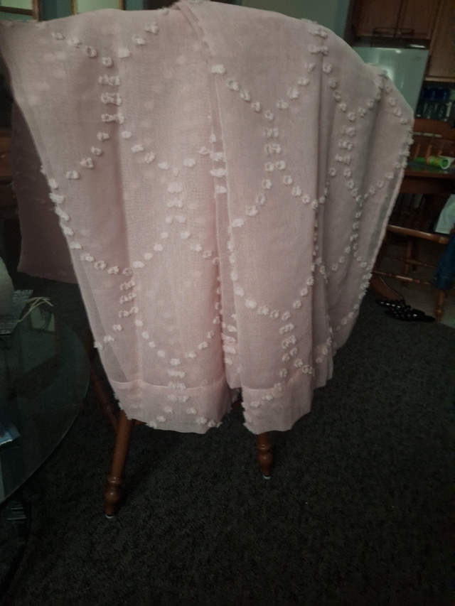  Shabby Pink Sheer Curtains  (2 Panels)  in Window Treatments in Kitchener / Waterloo - Image 4