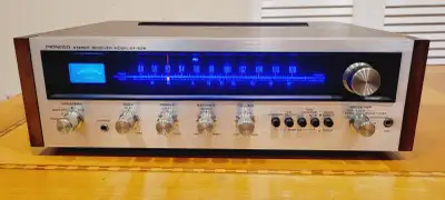 Vintage Pioneer Receiver Model SX-525, View more
